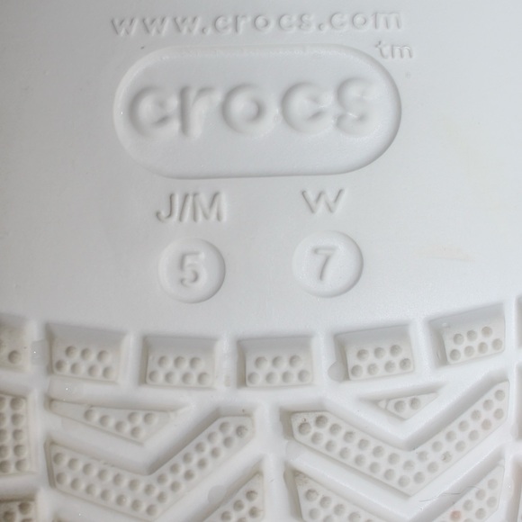 Disney Crocs - Picture 8 of 8